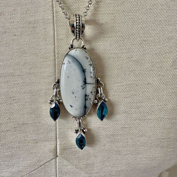 Silver Dendritic agate pendant necklace - Picture 12 of 12